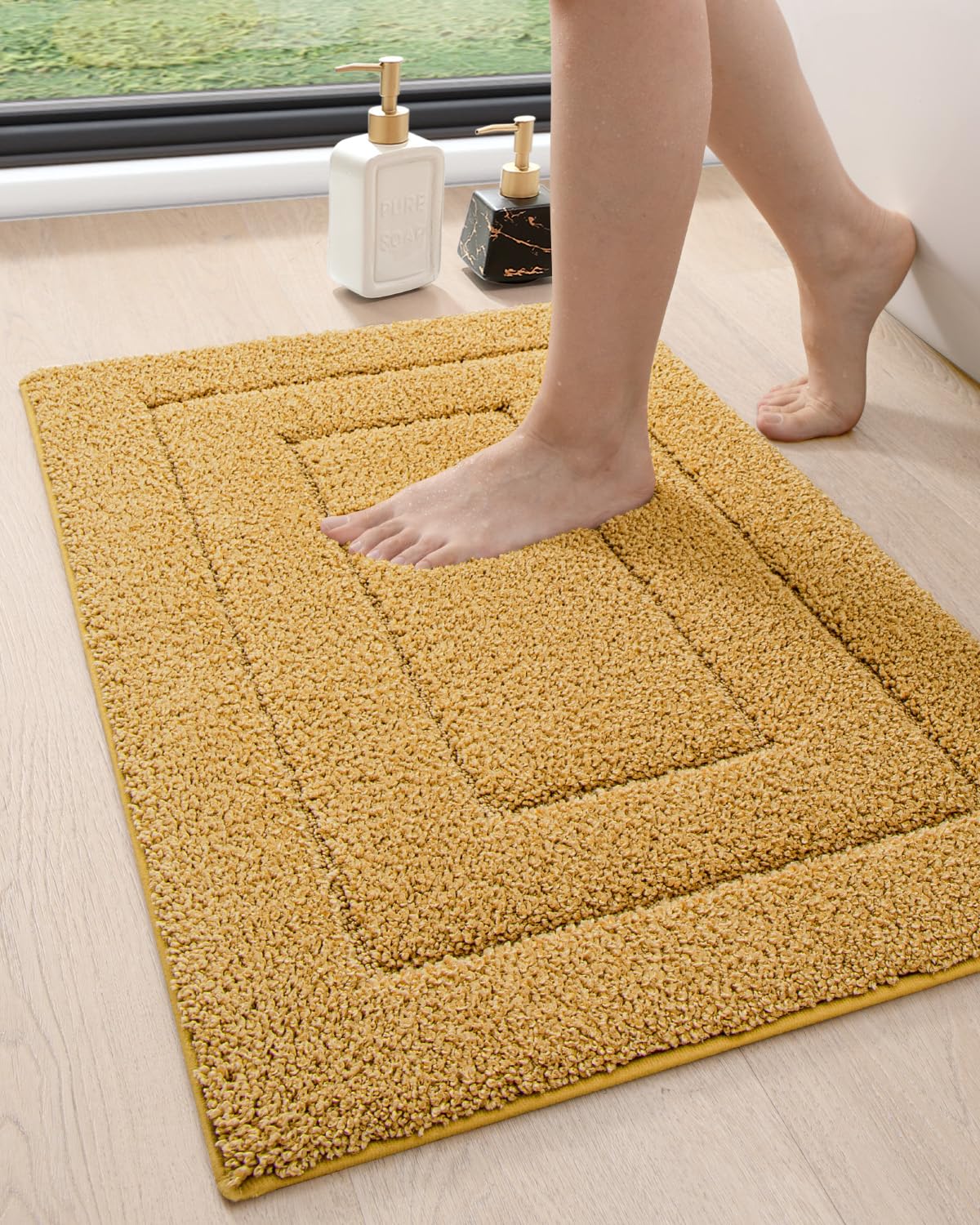 DEXI Bathroom Rugs 36x24, Non-Slip and Absorbent Bath Mat, Beige