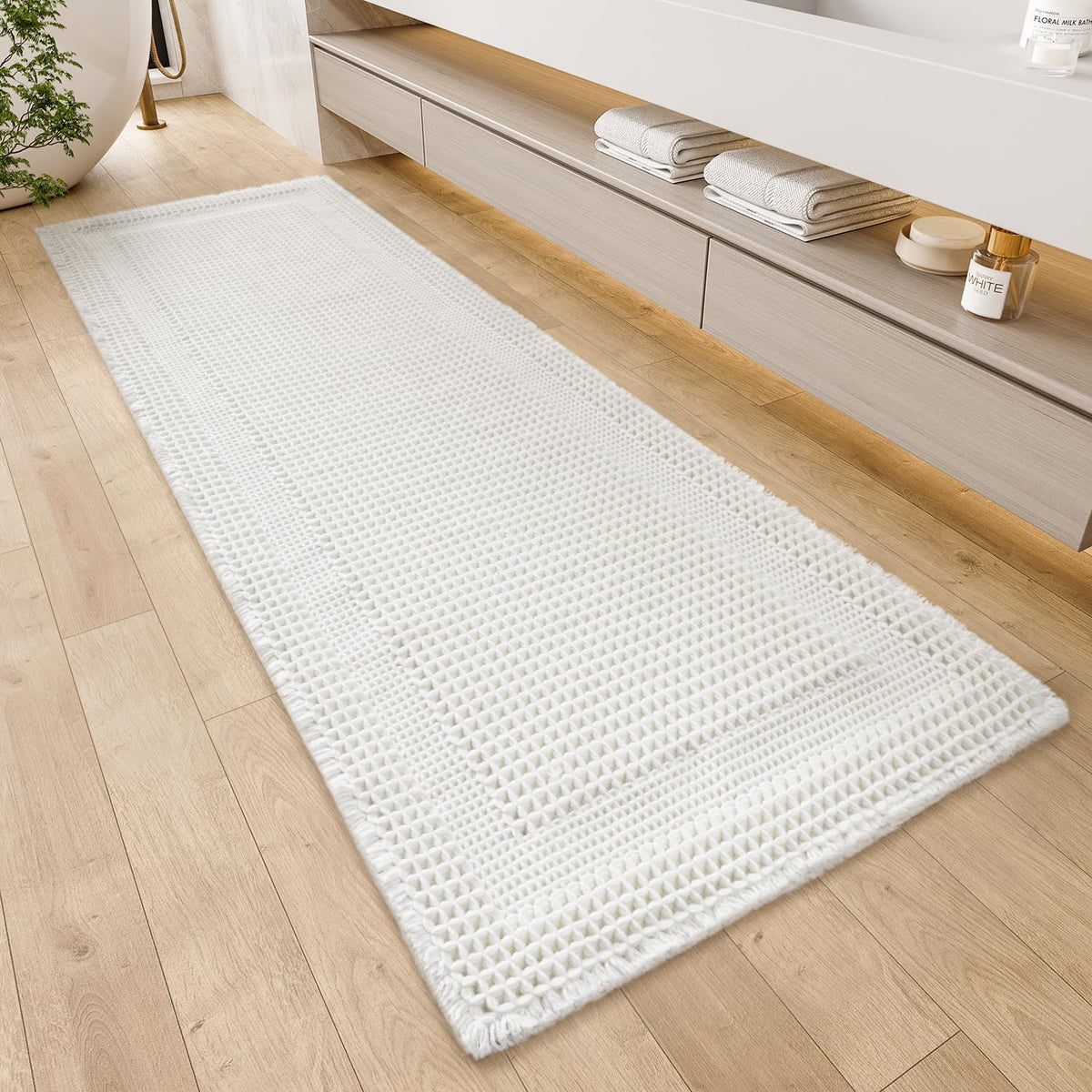 AMOAMI Waffle Bath Mat, Absorbent Bathroom Rugs Non Slip 24''x36'' Beige