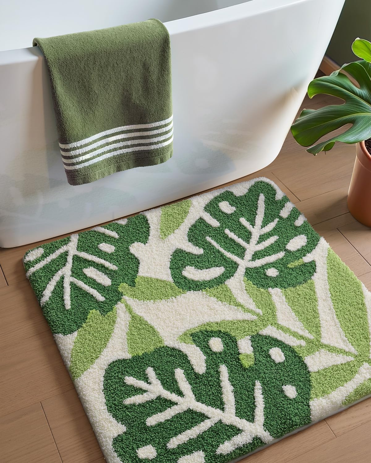 DEXI Floral Bathroom Rugs Non Slip Washable, Square Bath Mat 24x24, Beige
