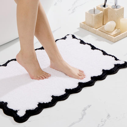 ORTIGIA Cute Green Scalloped Bath Mat, Fun Plush Microfiber Scallop Bathroom Rugs Non Slip Washable Quick Dry Absorbent, Bathmat Bath Rug Carpet for Shower Stall Vanities Kitchen Floor Entrance, 20x32