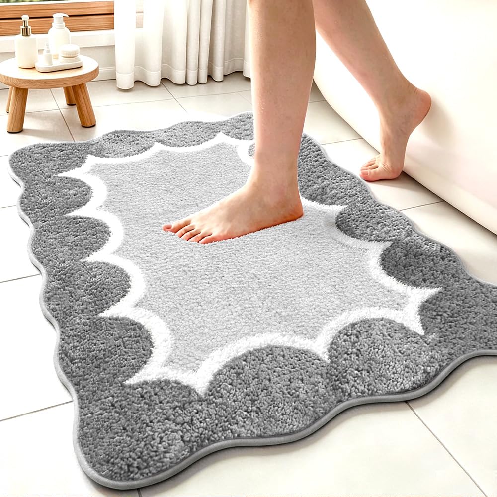 Cute Scalloped Rose Pink Bathroom Rugs Mat,Non Slip Absorbent Quick Dry Bath Mats for Shower Room,Microfiber Bath Mats for Bathroom Floor Washable Carpet for Shower Tub Sink Bedroom,20"x32"