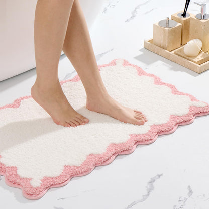 ORTIGIA Cute Green Scalloped Bath Mat, Fun Plush Microfiber Scallop Bathroom Rugs Non Slip Washable Quick Dry Absorbent, Bathmat Bath Rug Carpet for Shower Stall Vanities Kitchen Floor Entrance, 20x32