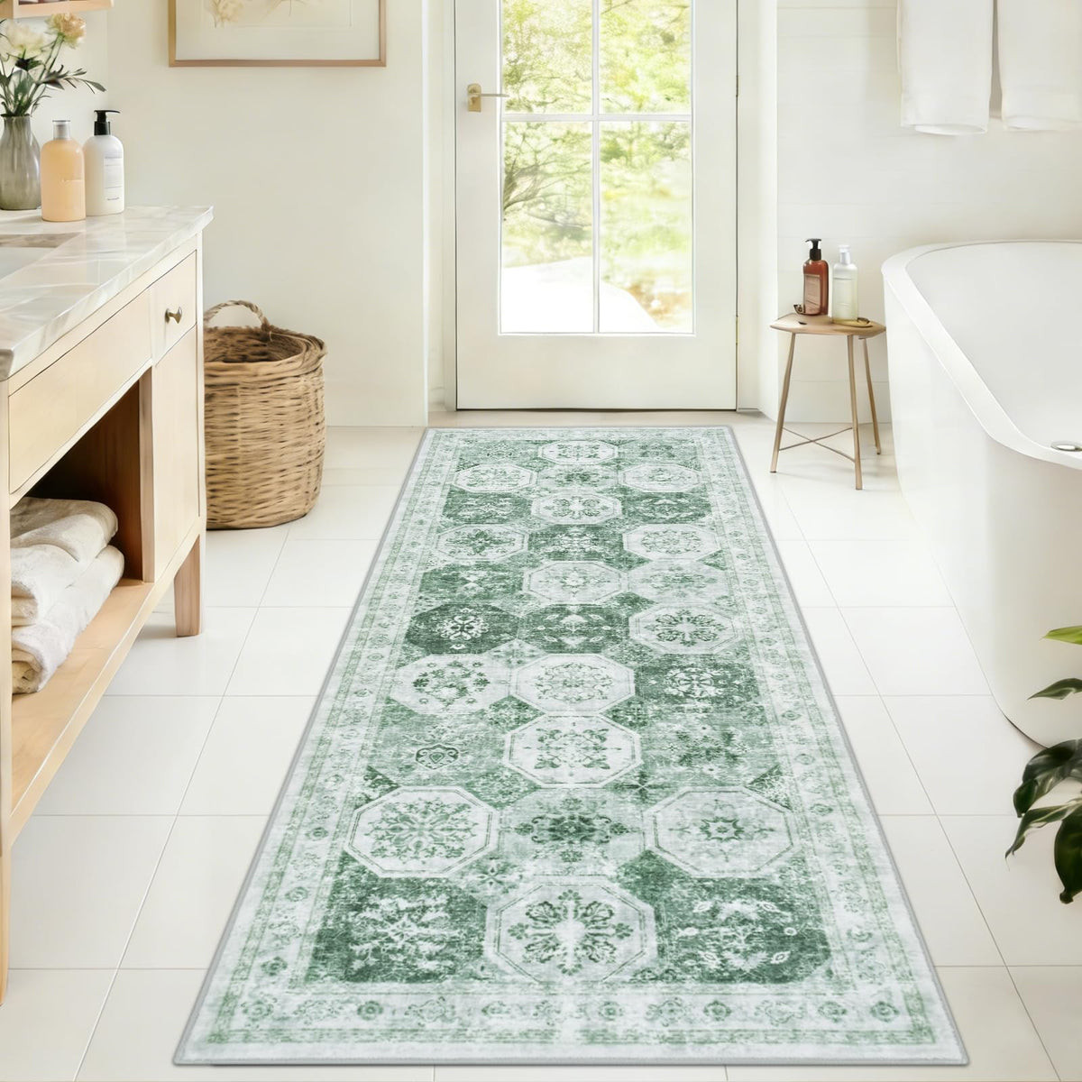 Yinhua Boho Bathroom Runner Rug Non Silp, Vintage Long Bath Mat Washable