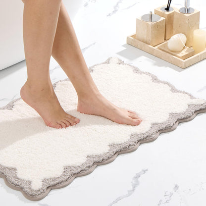 ORTIGIA Cute Green Scalloped Bath Mat, Fun Plush Microfiber Scallop Bathroom Rugs Non Slip Washable Quick Dry Absorbent, Bathmat Bath Rug Carpet for Shower Stall Vanities Kitchen Floor Entrance, 20x32
