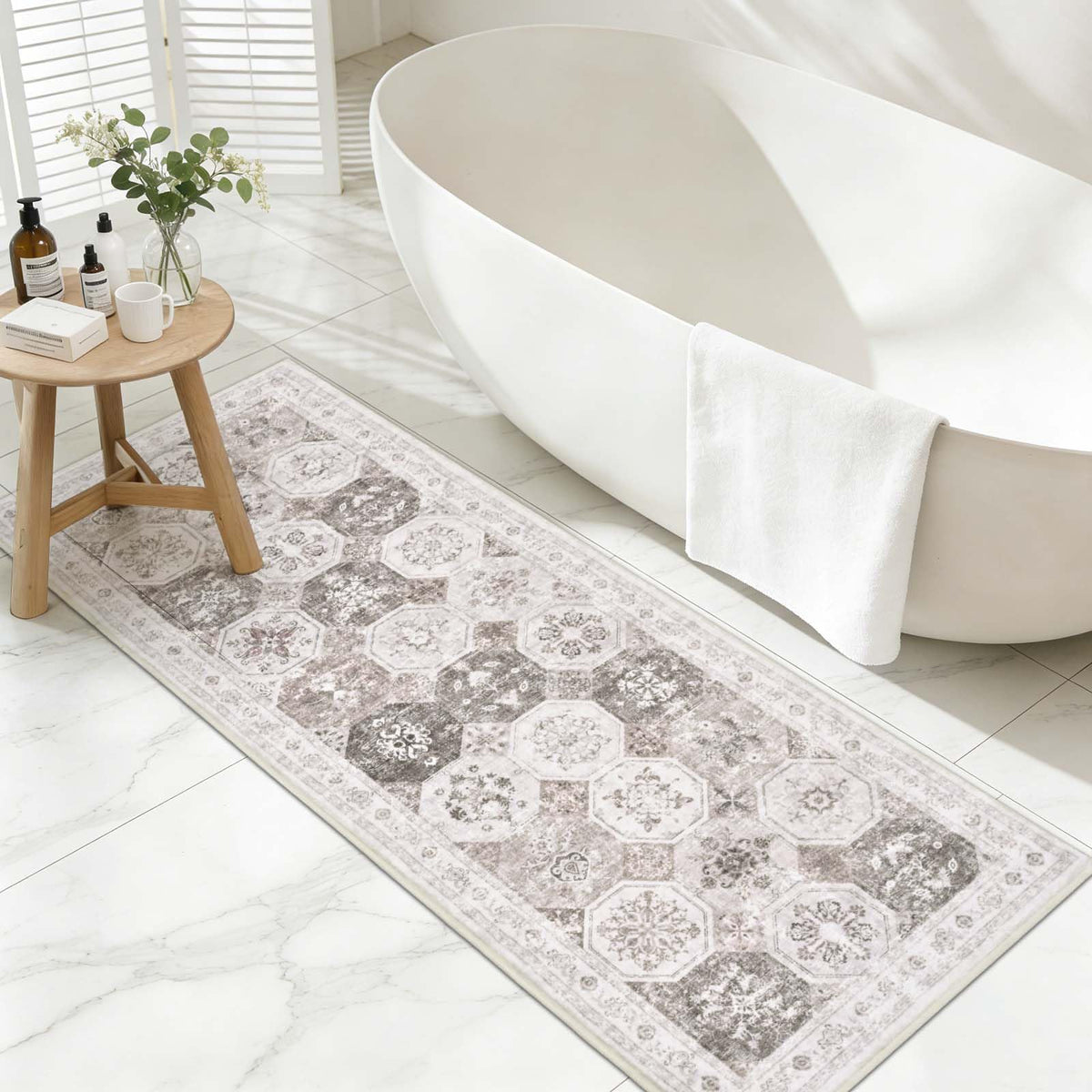 Yinhua Boho Bathroom Runner Rug Non Silp, Vintage Long Bath Mat Washable