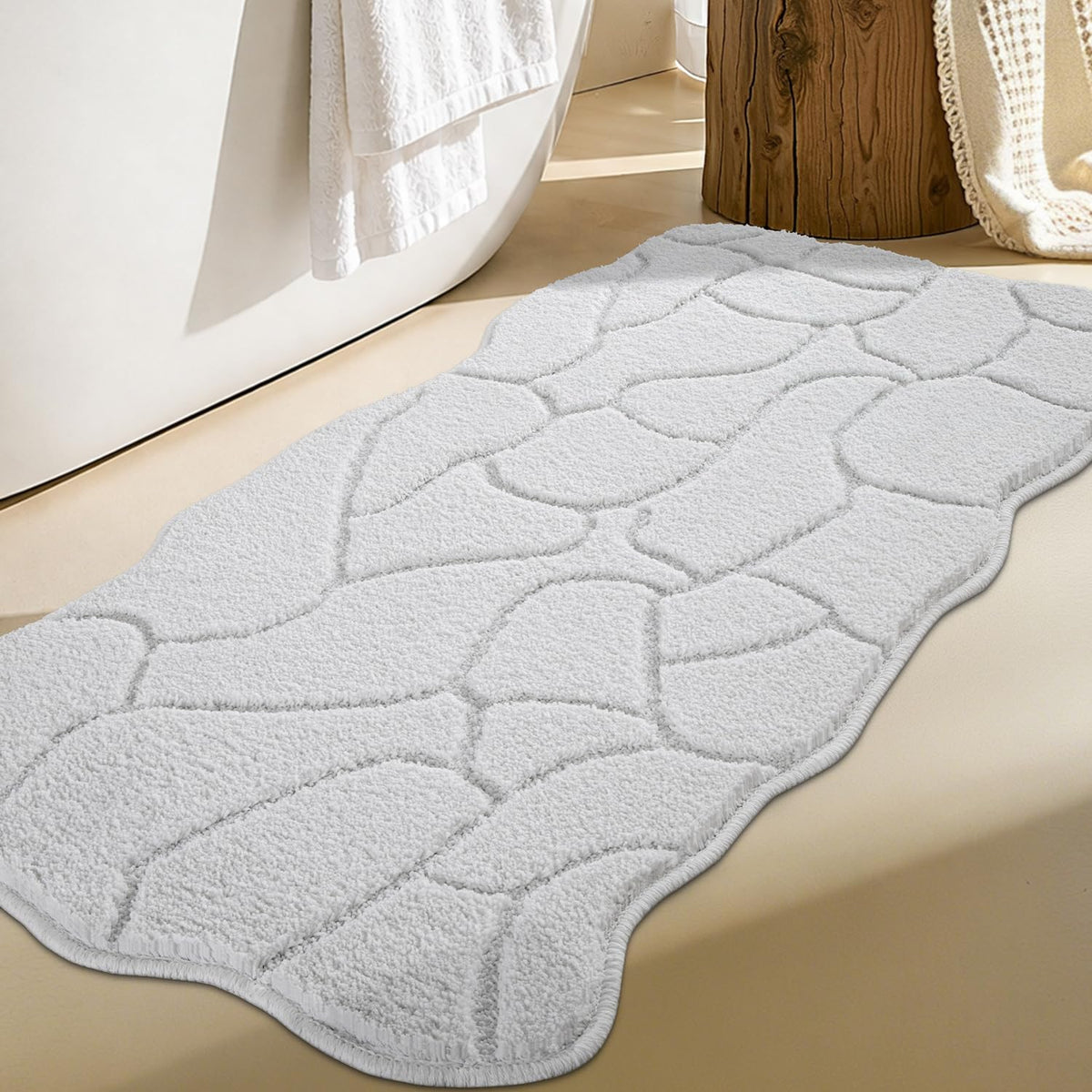 BSICPRO ‌Purple Bathroom Rugs, 24x36 Floral Bath Mats, French Rustic Style