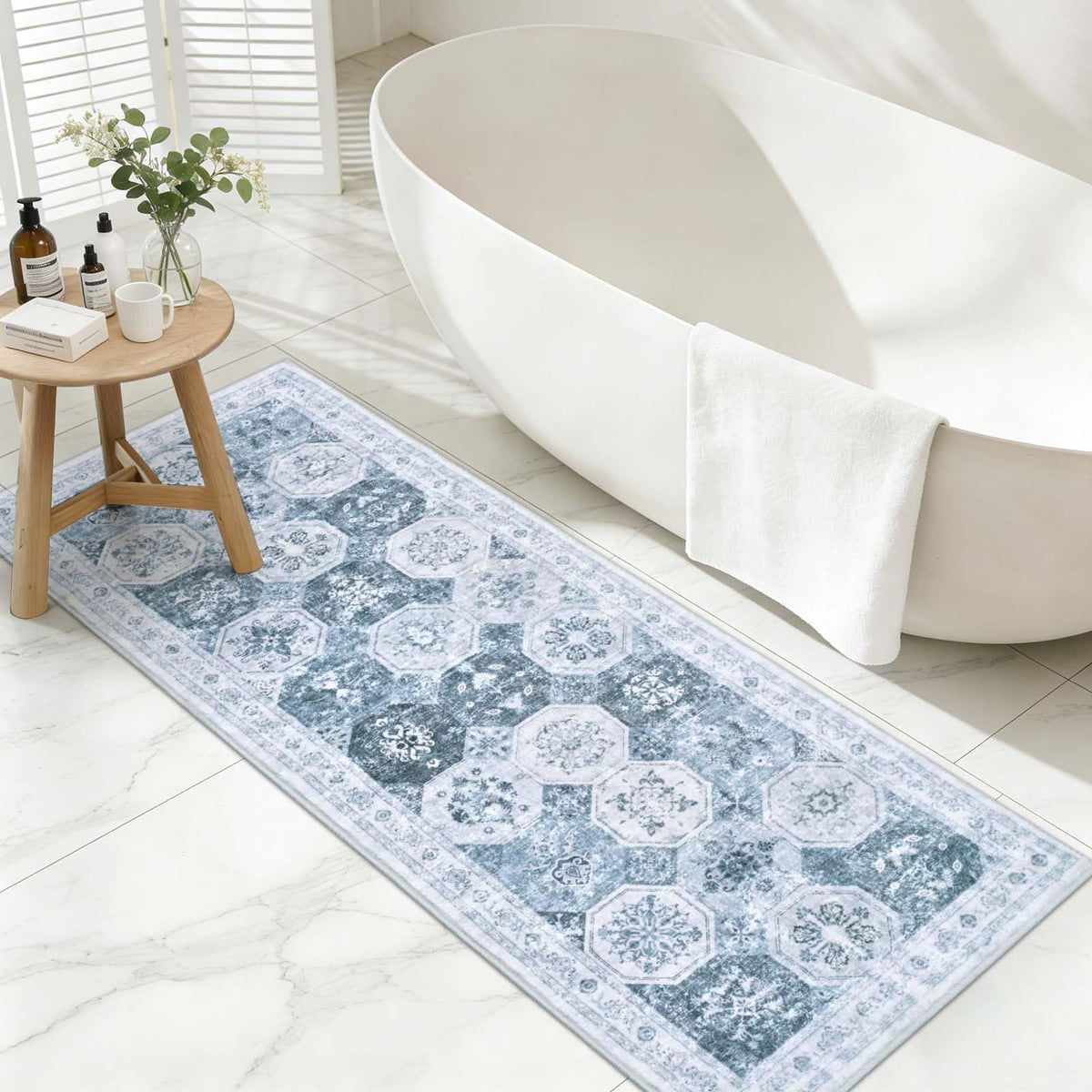 Yinhua Boho Bathroom Runner Rug Non Silp, Vintage Long Bath Mat Washable