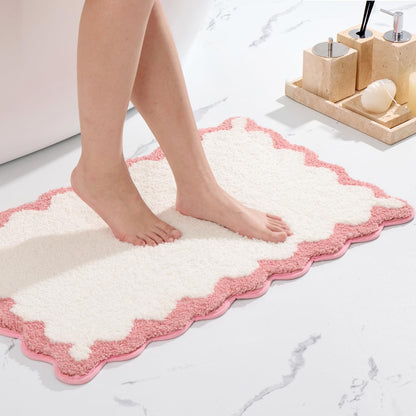 ORTIGIA Cute Green Scalloped Bath Mat, Fun Plush Microfiber Scallop Bathroom Rugs Non Slip Washable Quick Dry Absorbent, Bathmat Bath Rug Carpet for Shower Stall Vanities Kitchen Floor Entrance, 20x32