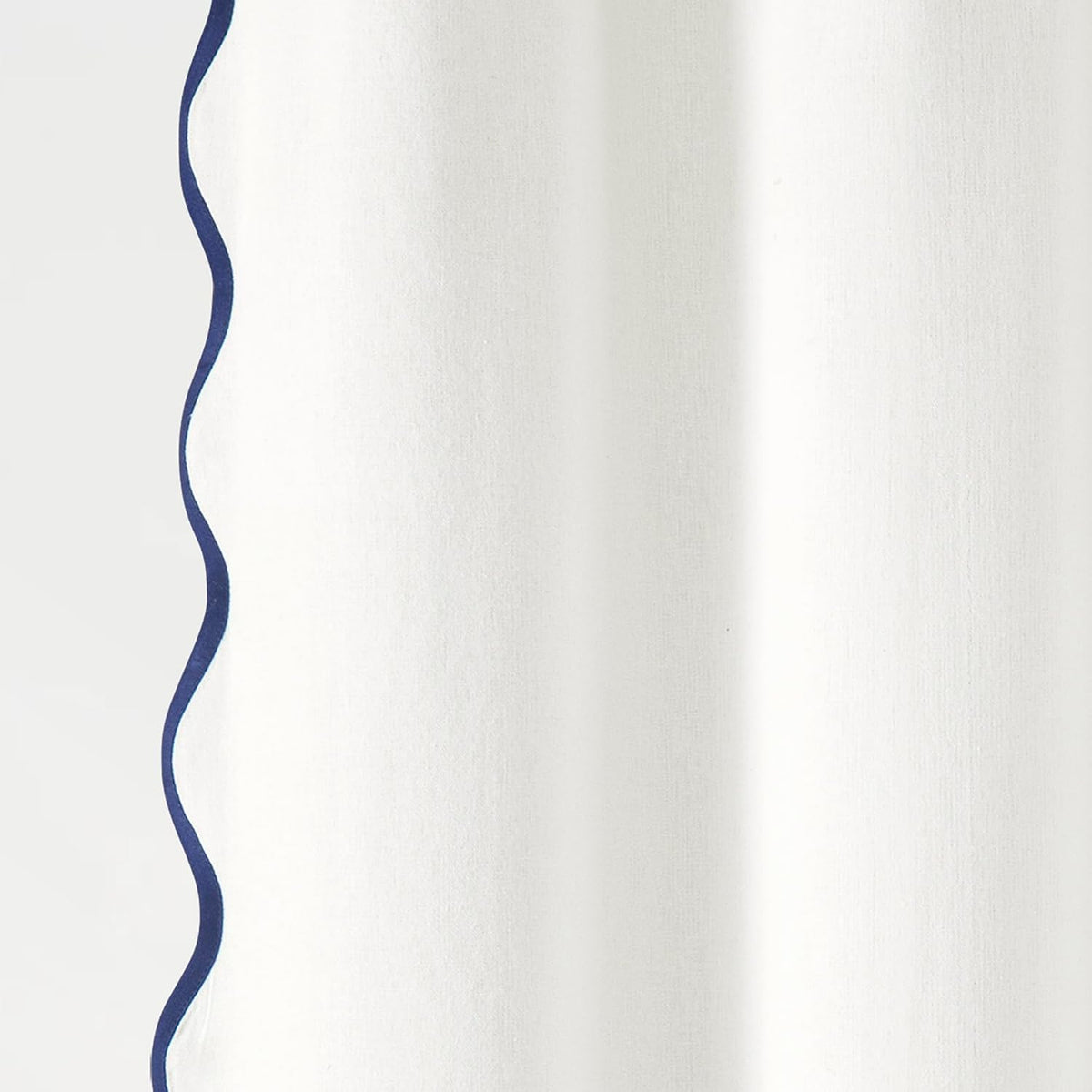 Lush Decor Coastal Chic Scallop Edge Linen-Textured Shower Curtain, Single 72" W x 72" L, Navy & White - Scalloped Shower Curtains - Coastal Bathroom Curtain