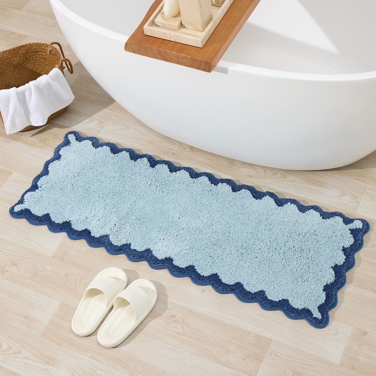 ORTIGIA Cute Green Scalloped Bath Mat, Fun Plush Microfiber Scallop Bathroom Rugs Non Slip Washable Quick Dry Absorbent, Bathmat Bath Rug Carpet for Shower Stall Vanities Kitchen Floor Entrance, 20x32