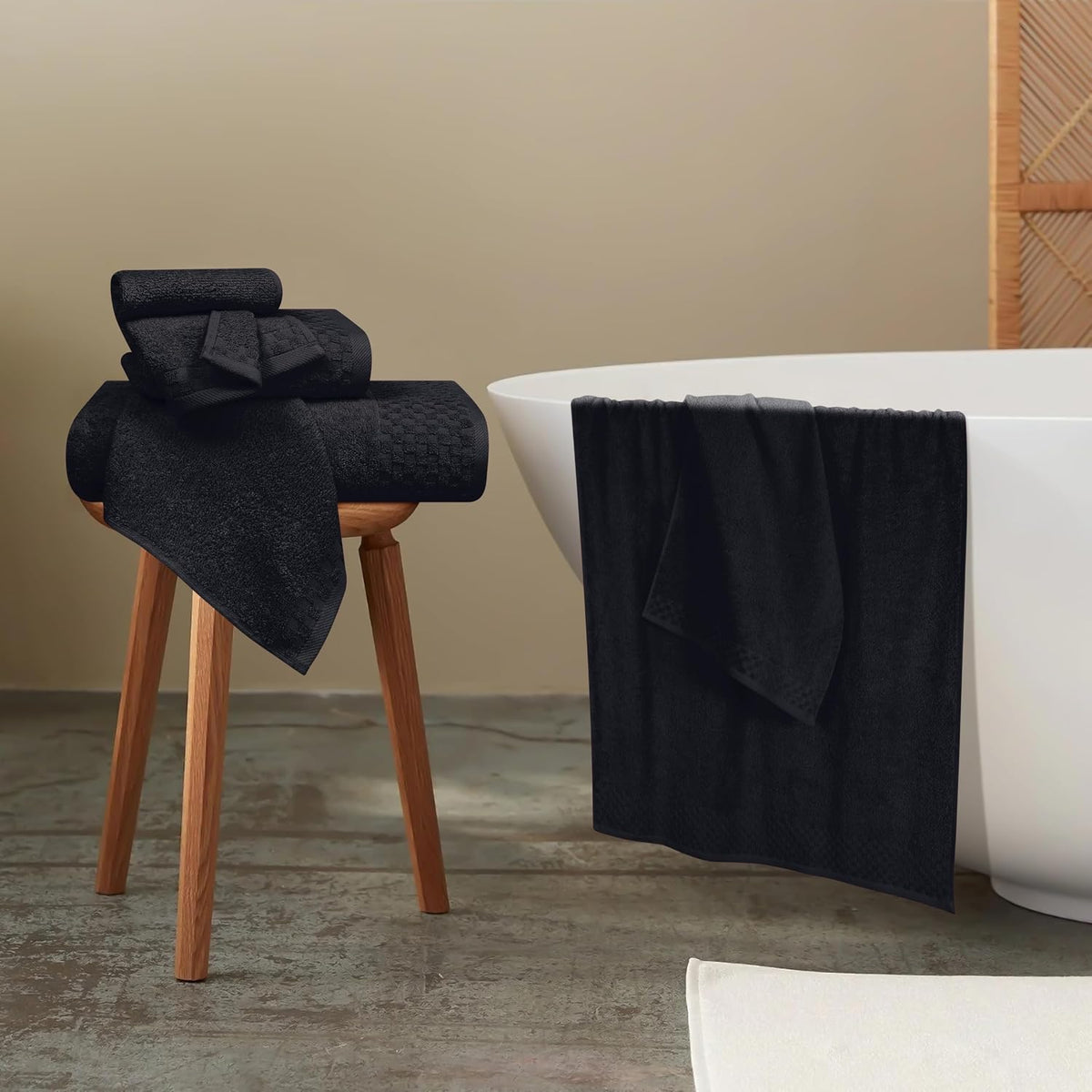 MyOwn Premium Cotton 6 Pack Towel Set for Bathroom, Contains 2 Bath Towels 28x55 inch, 2 Hand Towels 16x24 inch & 2 Wash Coths 12x12 inch, Ideal Everyday use, Compact & Lightweight - Black