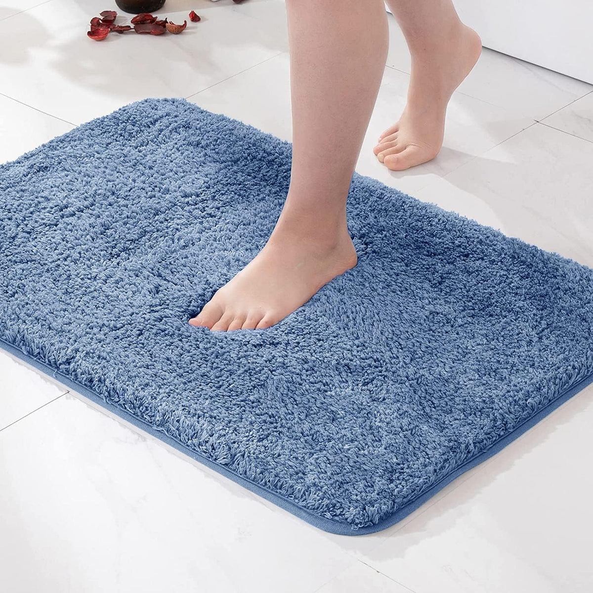 MIULEE Dark Purple Bathroom Rugs Soft Small Microfiber Bath Mat 16x24 Inch