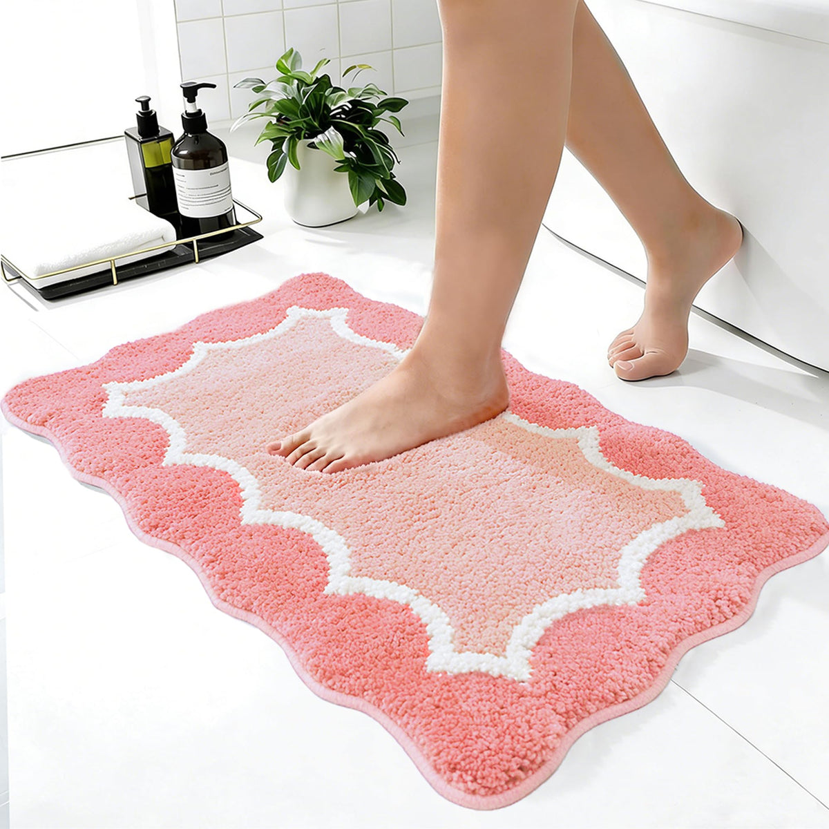 Cute Scalloped Rose Pink Bathroom Rugs Mat,Non Slip Absorbent Quick Dry Bath Mats for Shower Room,Microfiber Bath Mats for Bathroom Floor Washable Carpet for Shower Tub Sink Bedroom,20"x32"