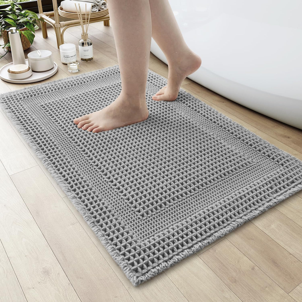 AMOAMI Waffle Bath Mat, Absorbent Bathroom Rugs Non Slip 24''x36'' Beige