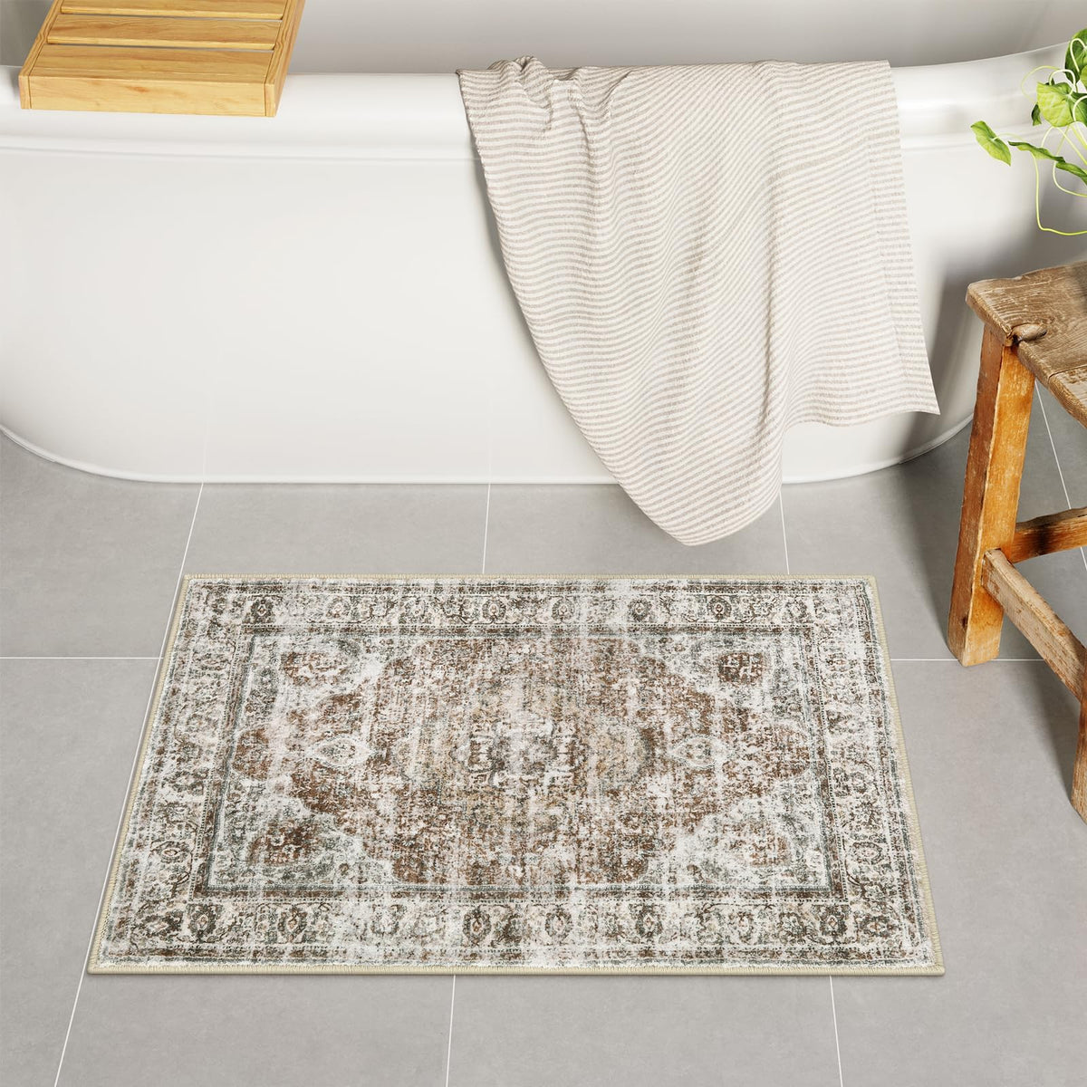 Uphome Boho Small Bath Mat, Distressed Farmhouse Light Khaki Bath Rugs, Comfy Velvet Bathroom Rugs Non Slip Washable, Vintage Oriental Toilet Rug for Sink Shower Vanity, 18x26 inch