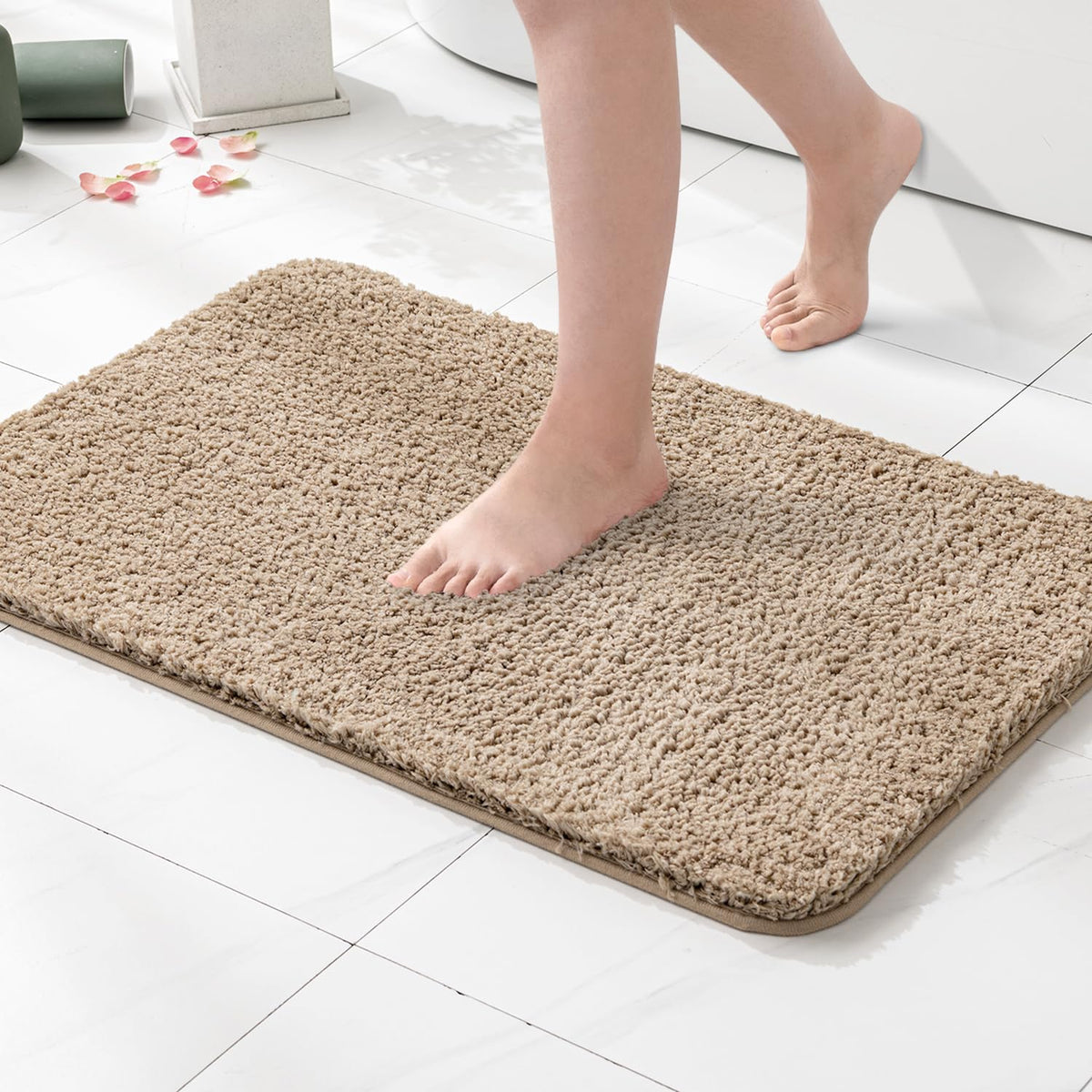 MIULEE Dark Purple Bathroom Rugs Soft Small Microfiber Bath Mat 16x24 Inch