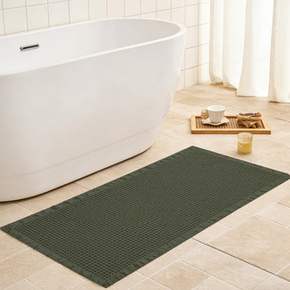 Waffle Bath Mat Non Slip, Boho Bathroom Rug, White/Taupe, 16"x24"