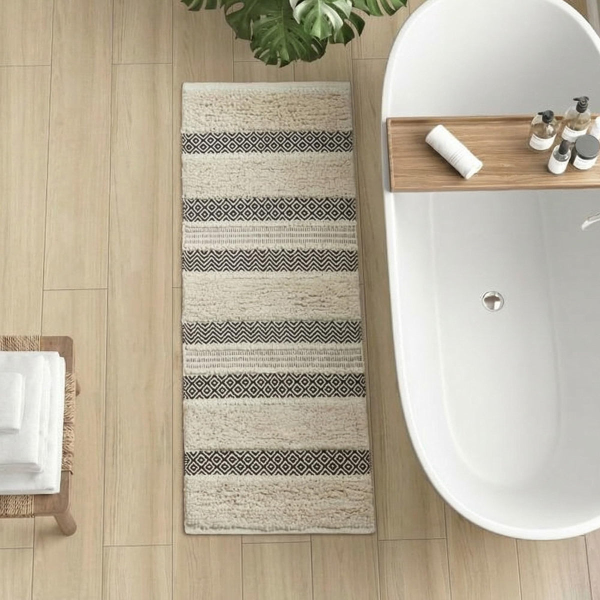 INK+IVY Asher Non-Slip Bath Rug Absorbent Quick Dry Striped, 20 x 32, Navy