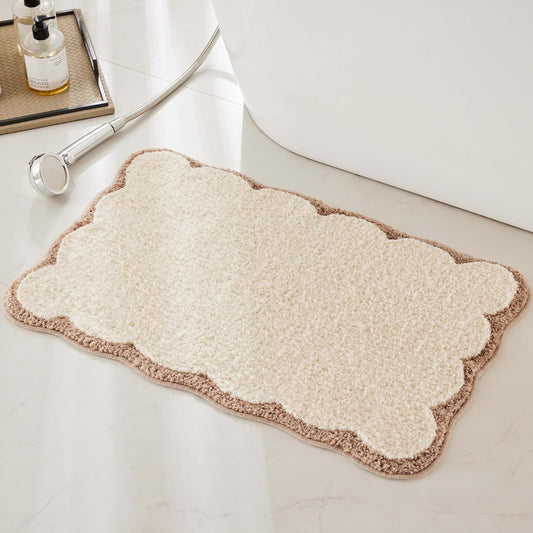 Ohocut Luxury Microfiber Bathroom Rugs, Beige Sand Scalloped Bath Rug Boho Farmhouse Cute Aesthetic Preppy Bath Mat for Bathroom, Tub, Floor Carpet, Sink, Shower, Anti Slip, Absorbent, 32x20