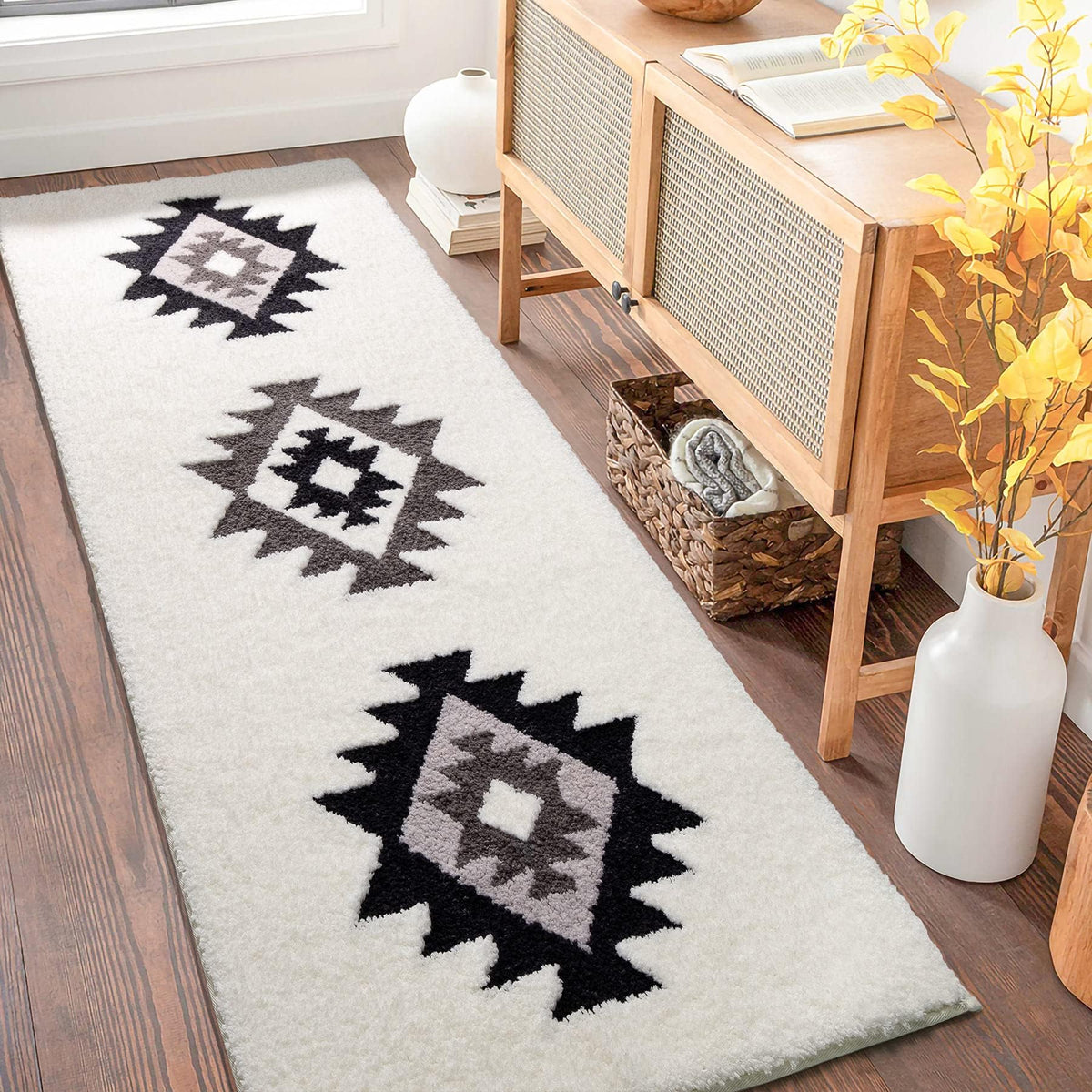 DEXDE Black Bathroom Rugs 20x32 Aztec Boho Long Western Plush Bath Mats