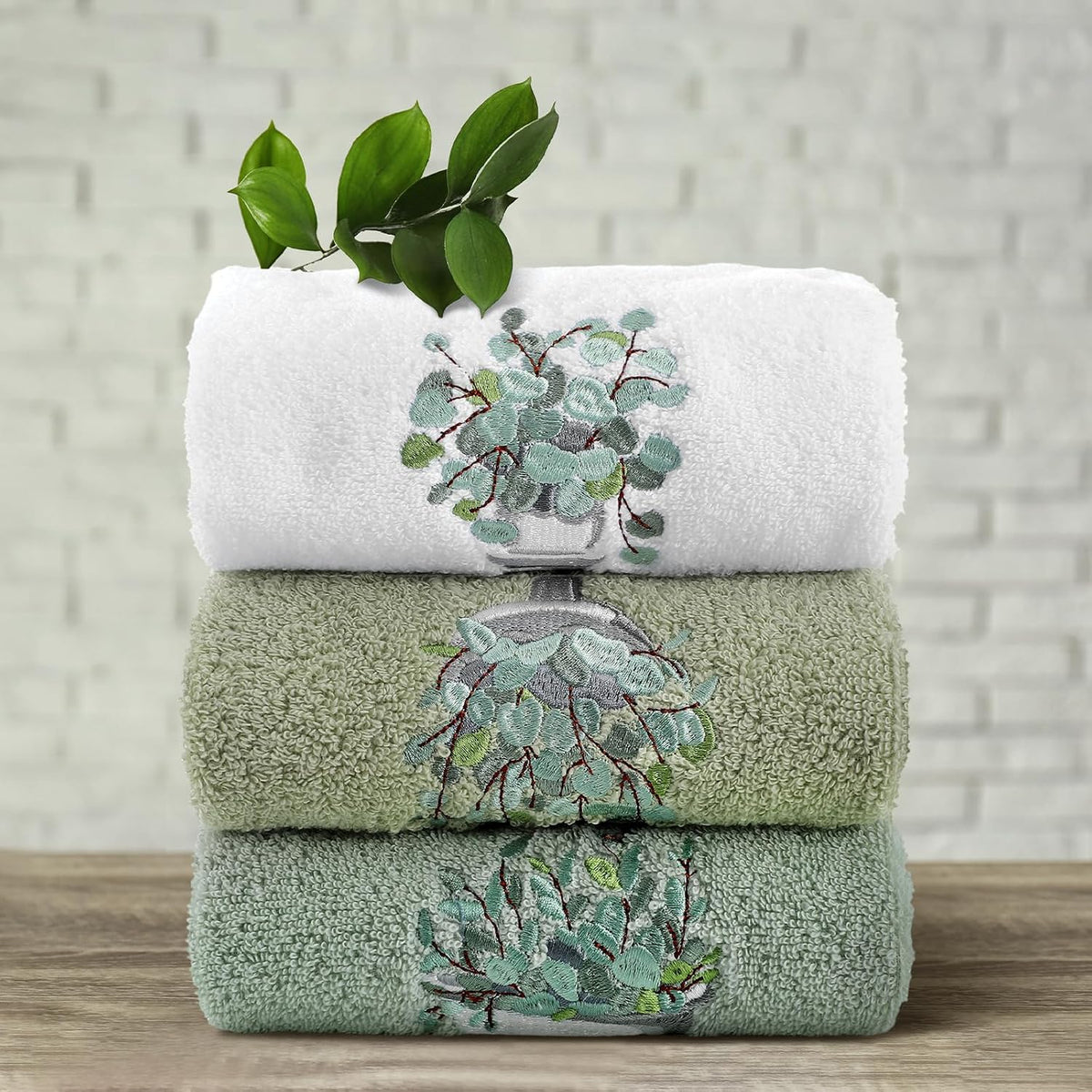 FuWeave 3 Pcs Eucalyptus Leaves Hand Towels for Bathroom Kitchen Decor