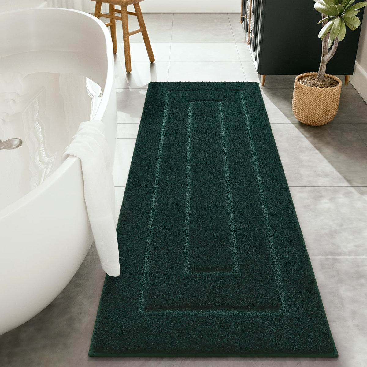 HOMORE Black Bathroom Rug 24x60 Inch Soft Absorbent Bathroom Runner Rug