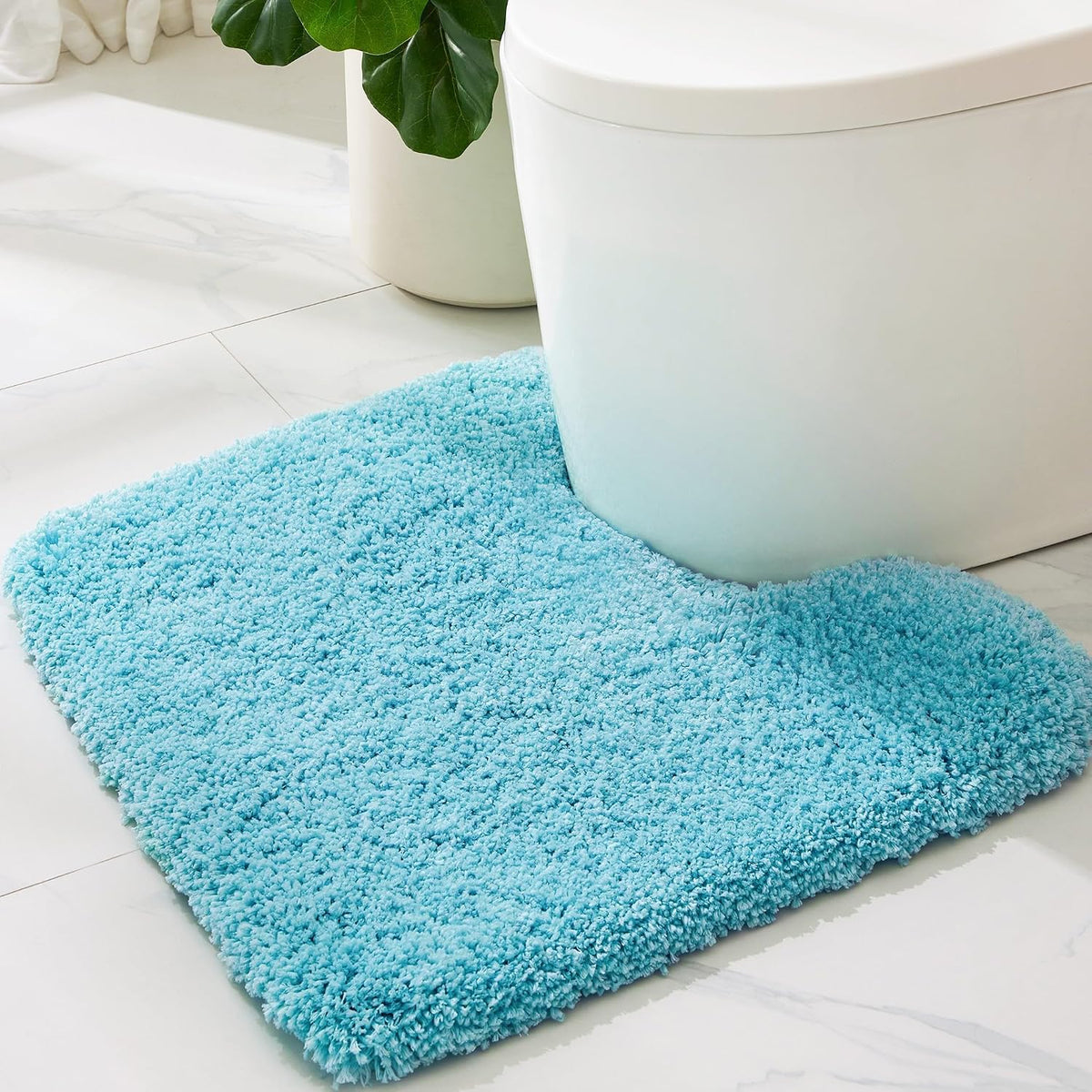ILANGO Bathroom Rugs 32" × 20", Extra Soft Absorbent Microfiber Bath Rugs