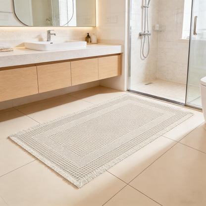 Waffle Bath Mat Non Slip, Boho Bathroom Rug, White/Taupe, 16"x24"