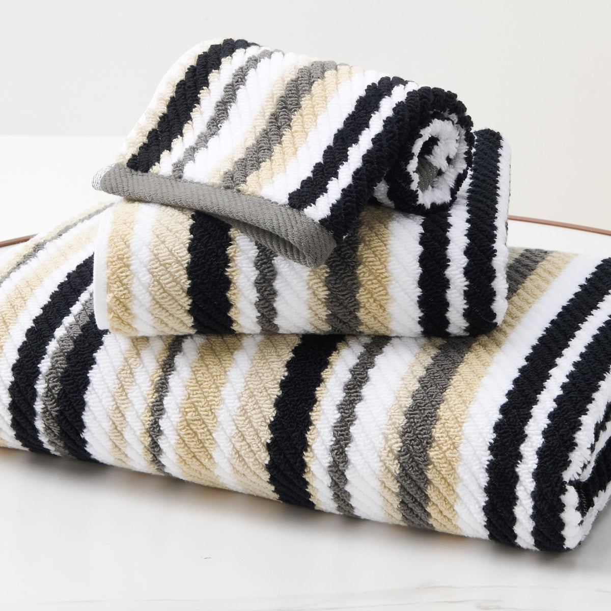 VOOVA & MOVAS Hand Towels 4 Pack, 100% Cotton, 16x27 in, Sage Beige