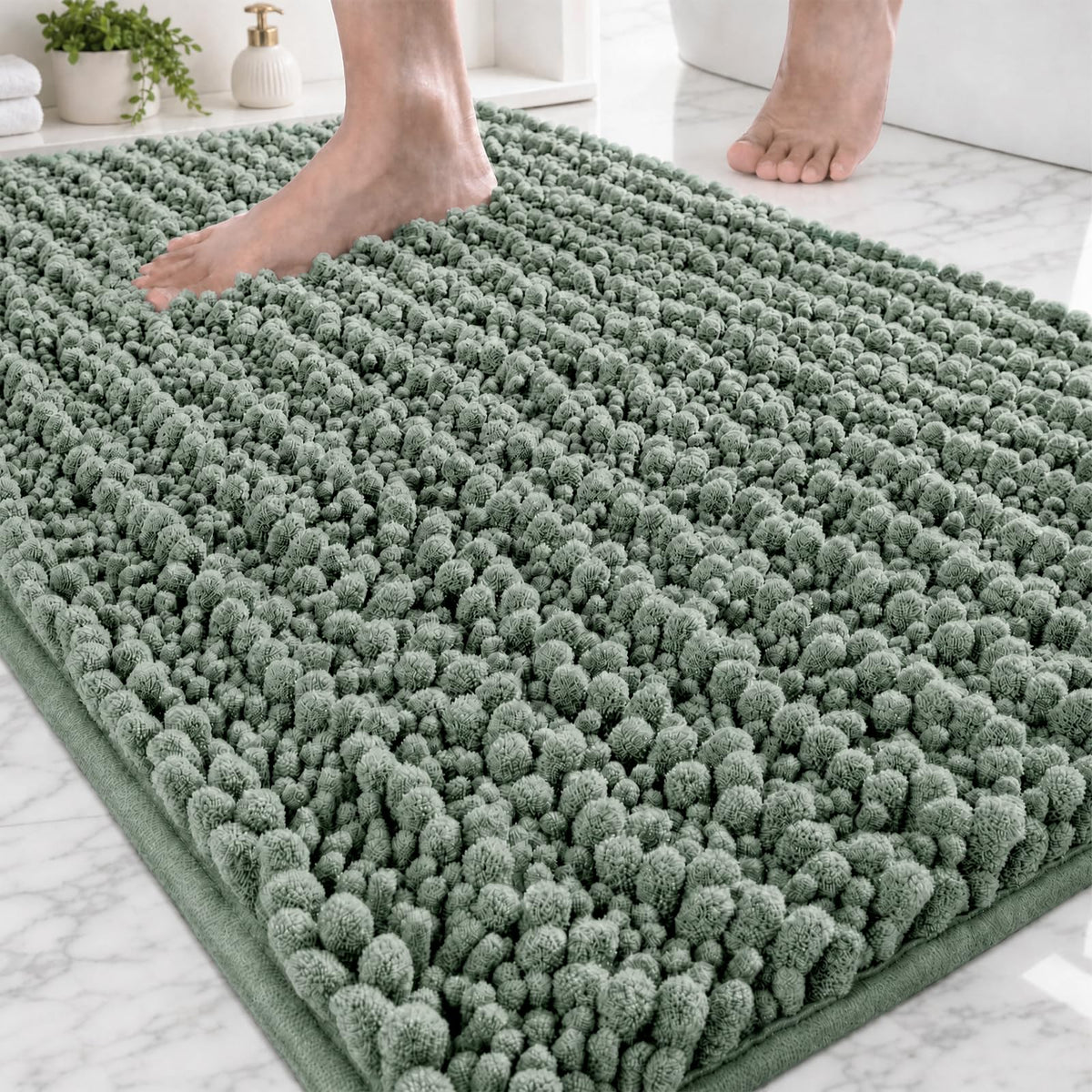 ILANGO Bathroom Rugs Light Grey 44x24, Soft Absorbent Chenille Bath Rugs