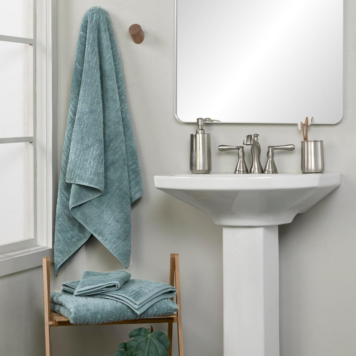 SKL Home CloudSoft Bath Towel, 100% Cotton Luxury, Teal