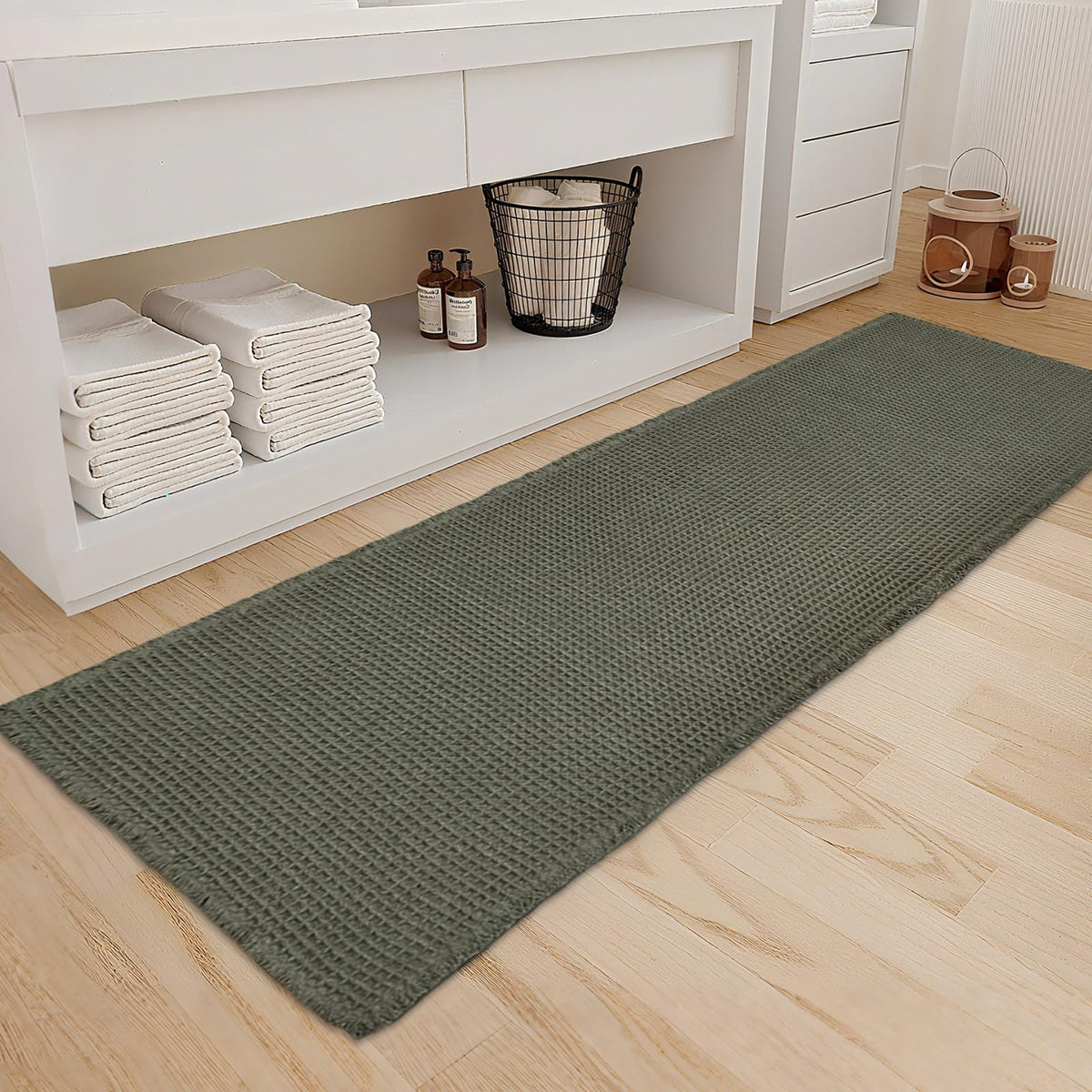 ZALL Tan Waffle Bath Mat,Super Absorbent Non Slip Bathroom Rug,Brown 18x30inch,Machine Washable Ultra Soft Floor Mats