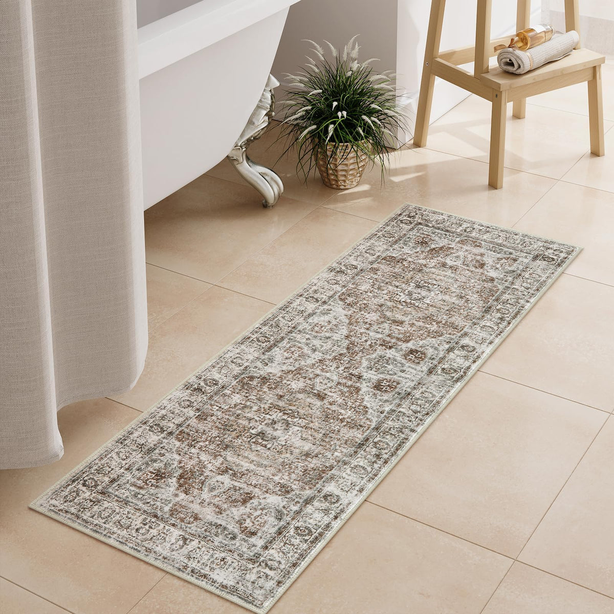 Uphome Boho Small Bath Mat, Distressed Farmhouse Light Khaki Bath Rugs, Comfy Velvet Bathroom Rugs Non Slip Washable, Vintage Oriental Toilet Rug for Sink Shower Vanity, 18x26 inch