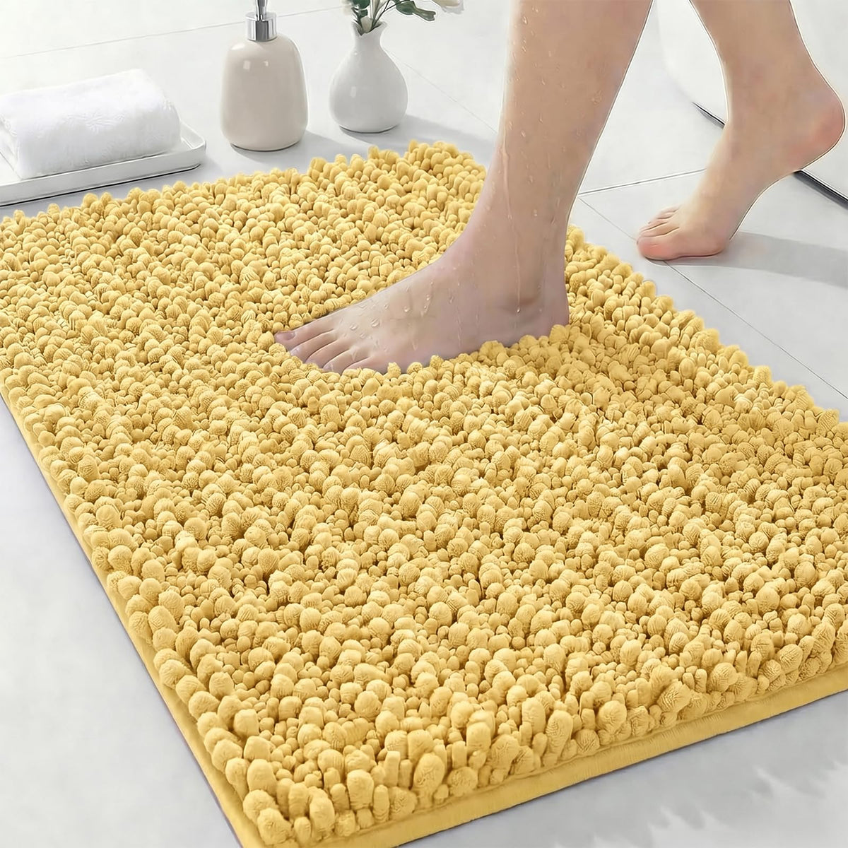 ILANGO Bathroom Rugs Light Grey 44x24, Soft Absorbent Chenille Bath Rugs