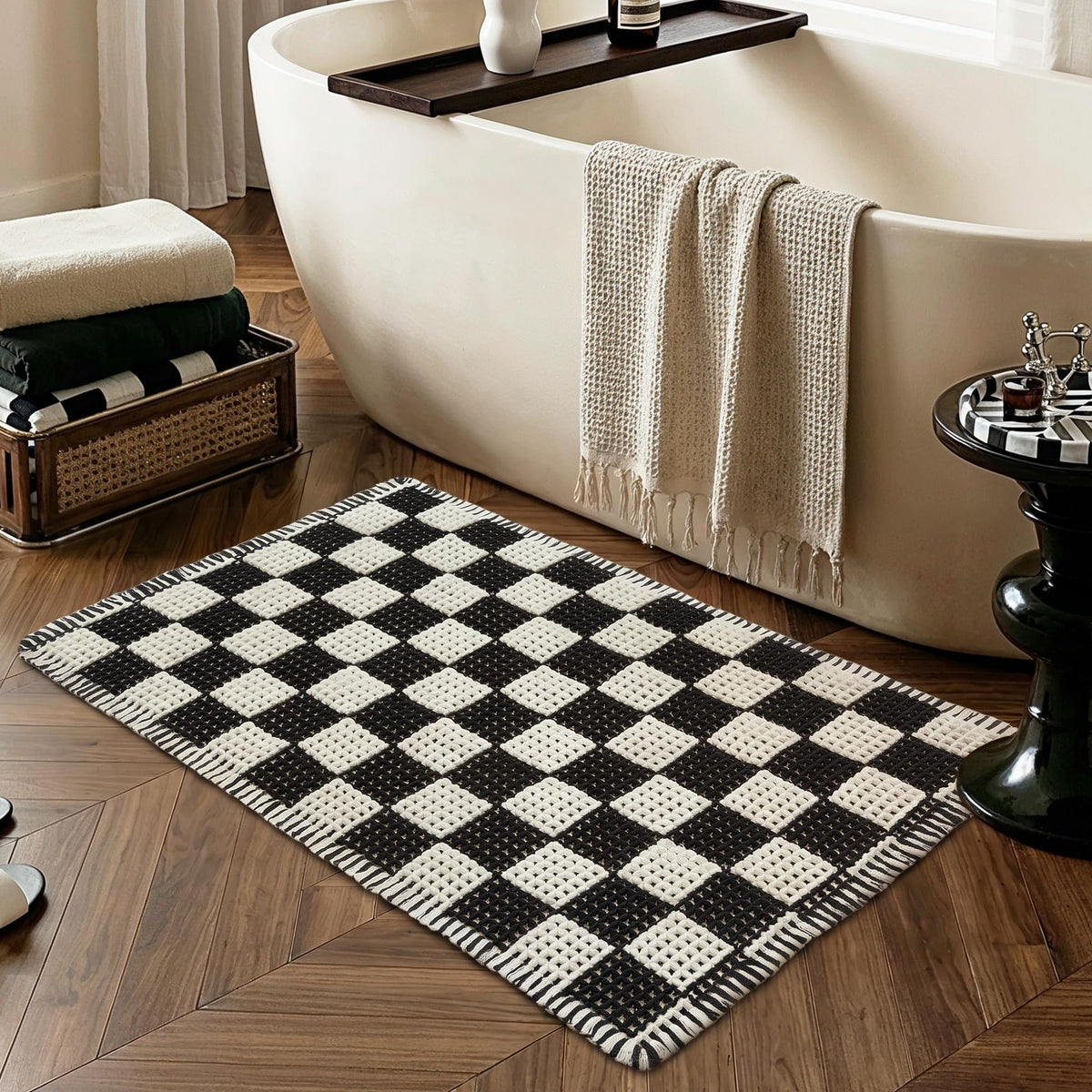 MatEssenz Waffle Bath Mat, 20x32, Black White