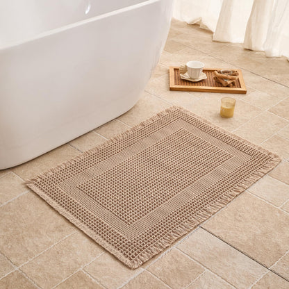 Waffle Bath Mat Non Slip, Boho Bathroom Rug, White/Taupe, 16"x24"