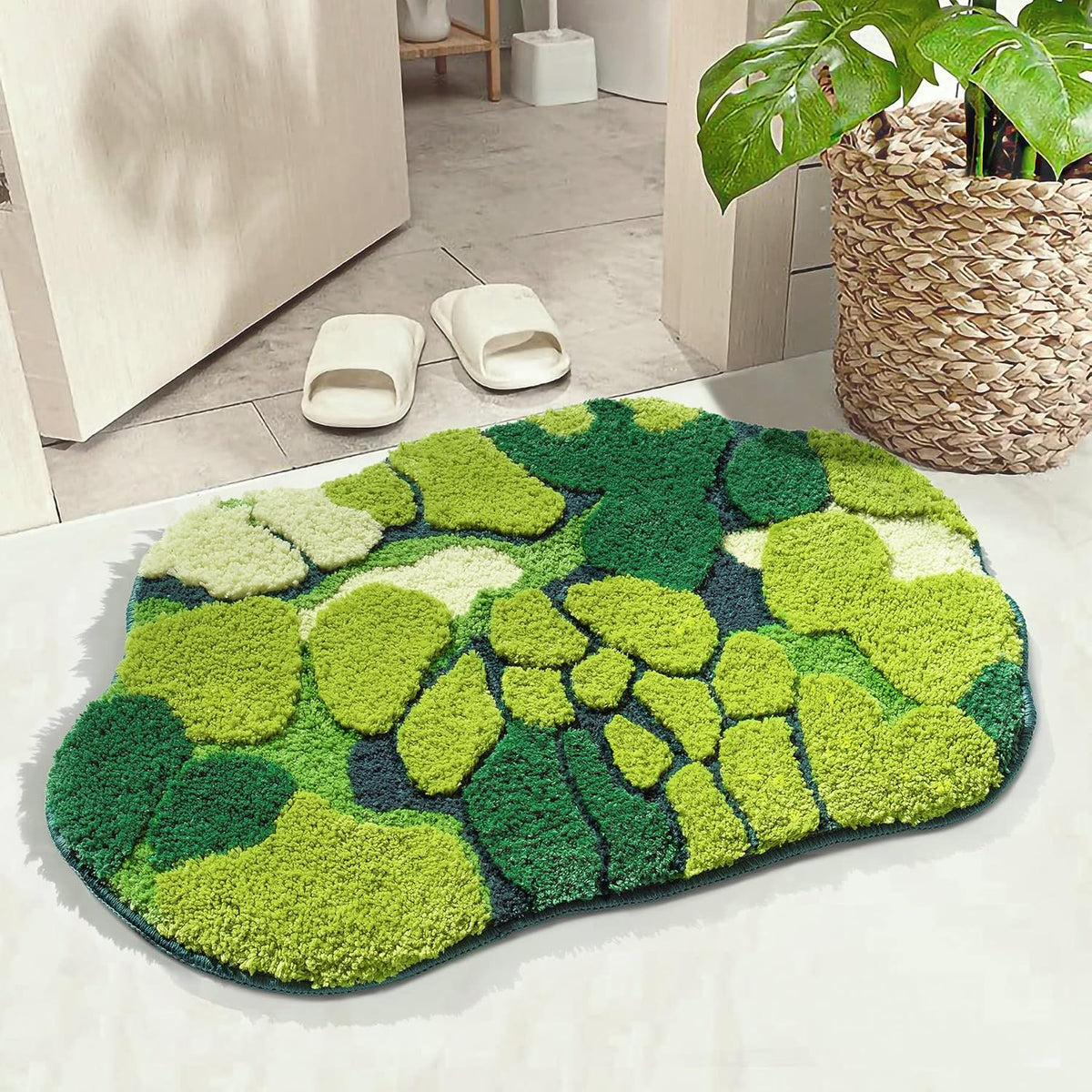 RORA Green Bathroom Rugs Moss Bath Mat 32×20 Non Slip Absorbent Bath Rug