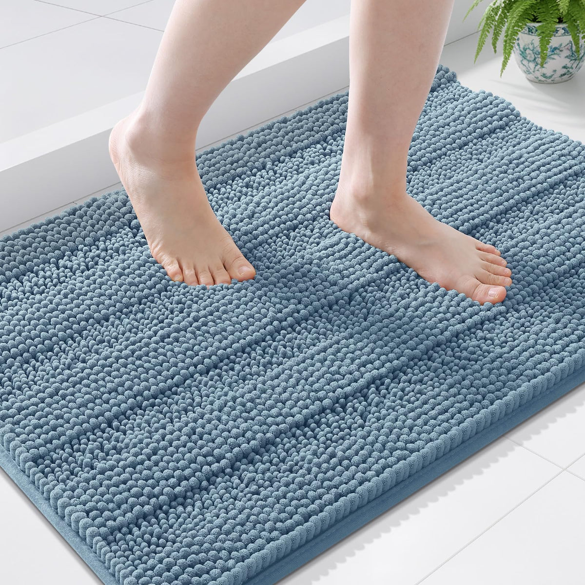 Grandaily Chenille Striped Bathroom Rugs 36x24, Extra Thick and Absorbent Bath Mats, Non-Slip Soft Plush Shaggy Shower Carpet, Machine Wash Dry, Bath Rug for Bathroom, (Large, Light Grey)