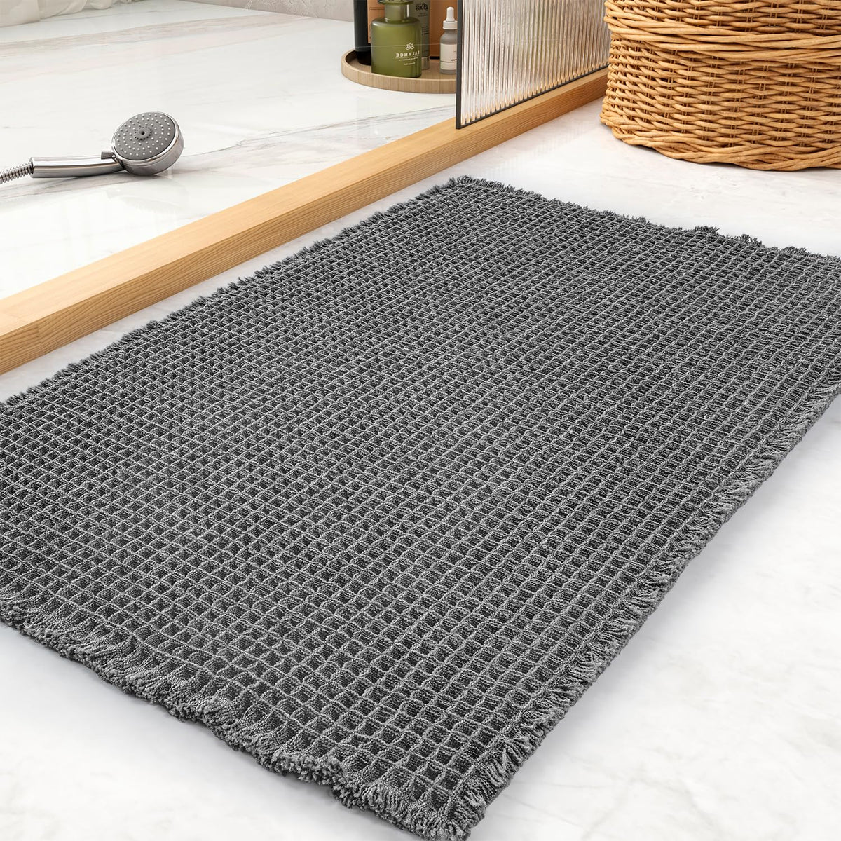 tchdio Waffle Bath Mat-Runner Rug, Super Absorbent Non Slip Bath Mats for Bathroom Machine Washable Long Rugs with Tassels, Bath Rugs for Bathroom Floor Beside Tub, 2' x 6'