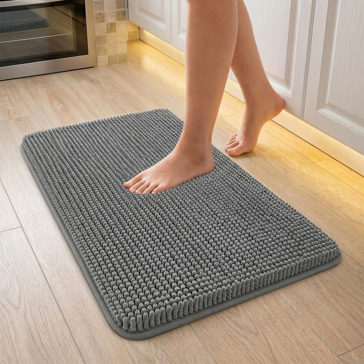 Utopia Home Bathroom Rug, Absorbent Chenille Bath Rugs, 17x24 Inch, Grey