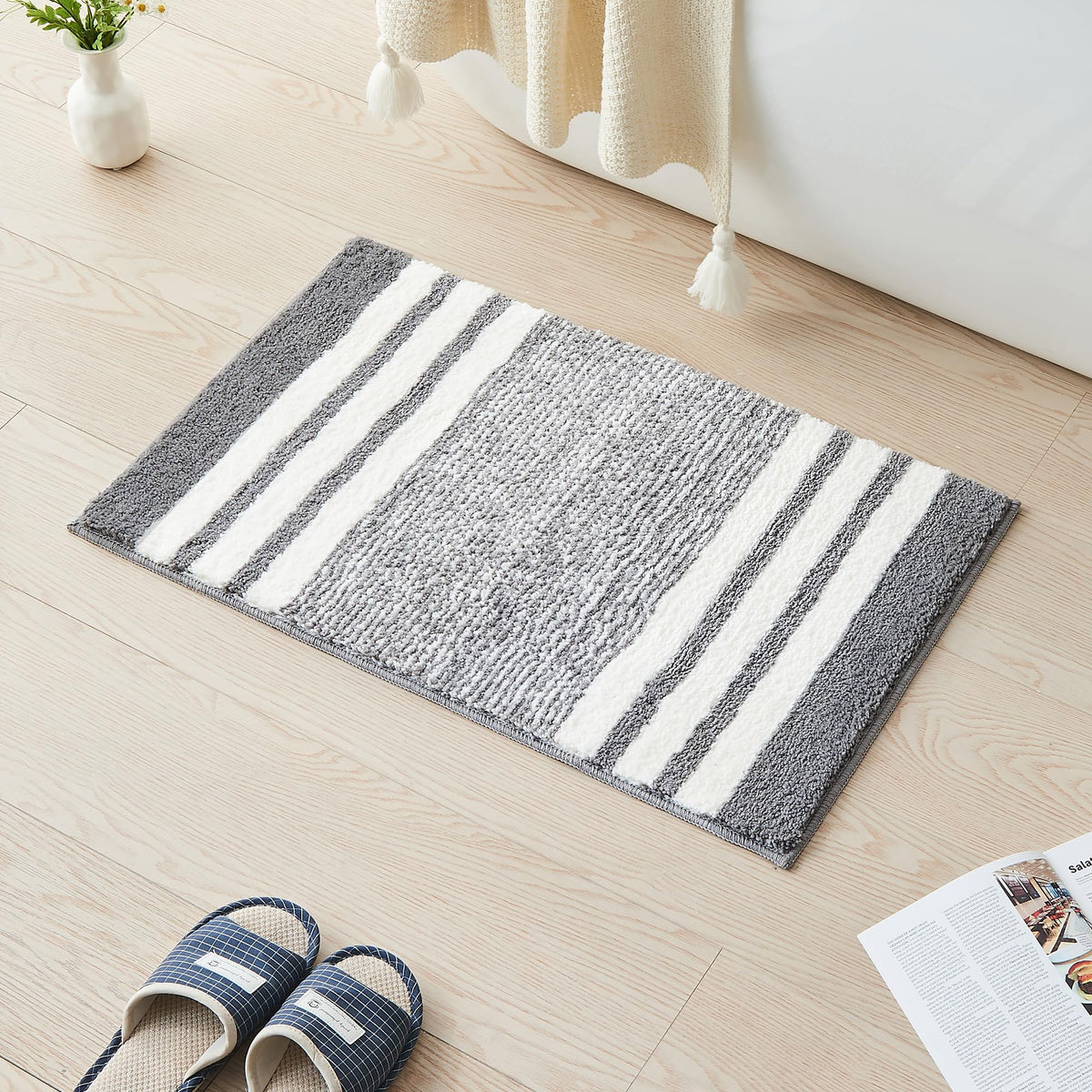 CozeCube Navy Blue Bath Mat 24"x16" Non Slip Washable Rug
