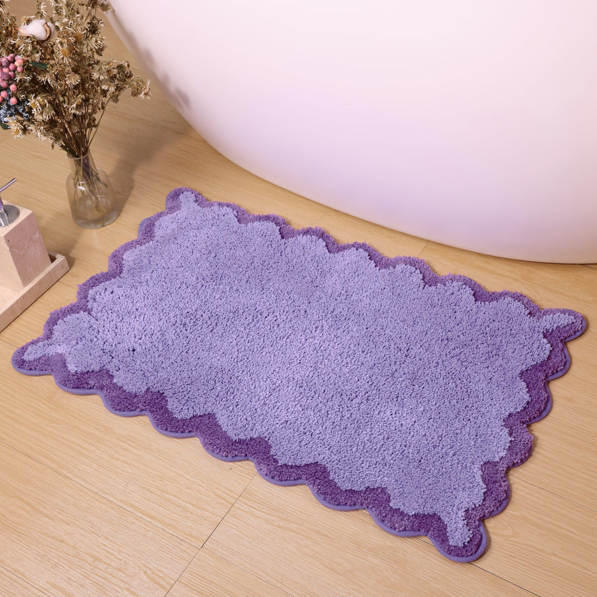 ORTIGIA Cute Green Scalloped Bath Mat, Fun Plush Microfiber Scallop Bathroom Rugs Non Slip Washable Quick Dry Absorbent, Bathmat Bath Rug Carpet for Shower Stall Vanities Kitchen Floor Entrance, 20x32