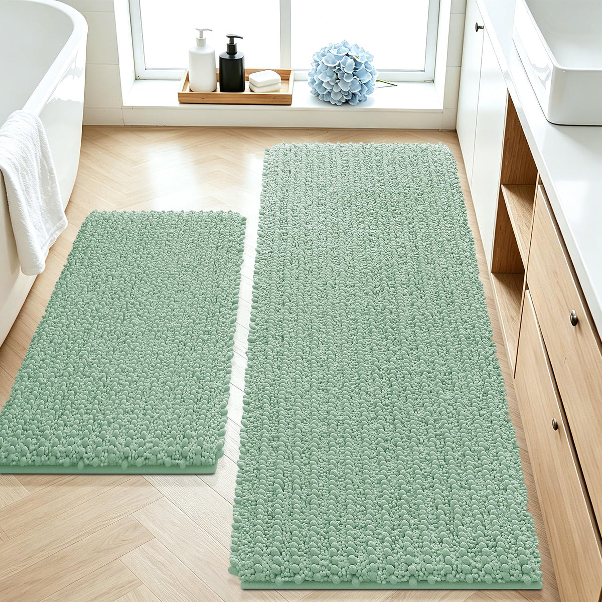 ACCUMTEK Upgrade Extra Large Black Bathroom Rug Set 3 Pieces Ultra Soft, Thick Absorbent Bath Mats, Non Slip Chenille Toilet Mat for Bathroom, Bedroom, Kitchen