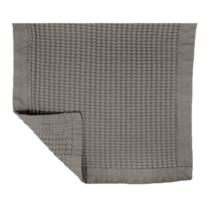 GILDEN TREE Waffle Hand Towels for Bathroom Quick Dry Large Luxury Lint Free Super Absorbent Cotton Hand Towels Set of 2, Modern Style (Cream)